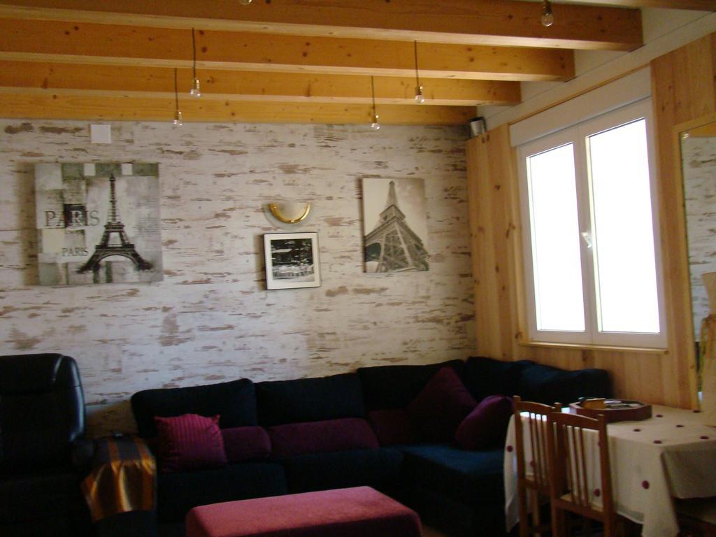 קמברילס Hostal Platja מראה חיצוני תמונה