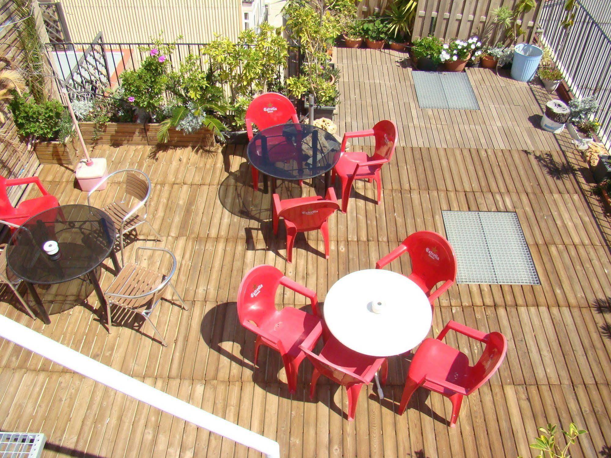 קמברילס Hostal Platja מראה חיצוני תמונה